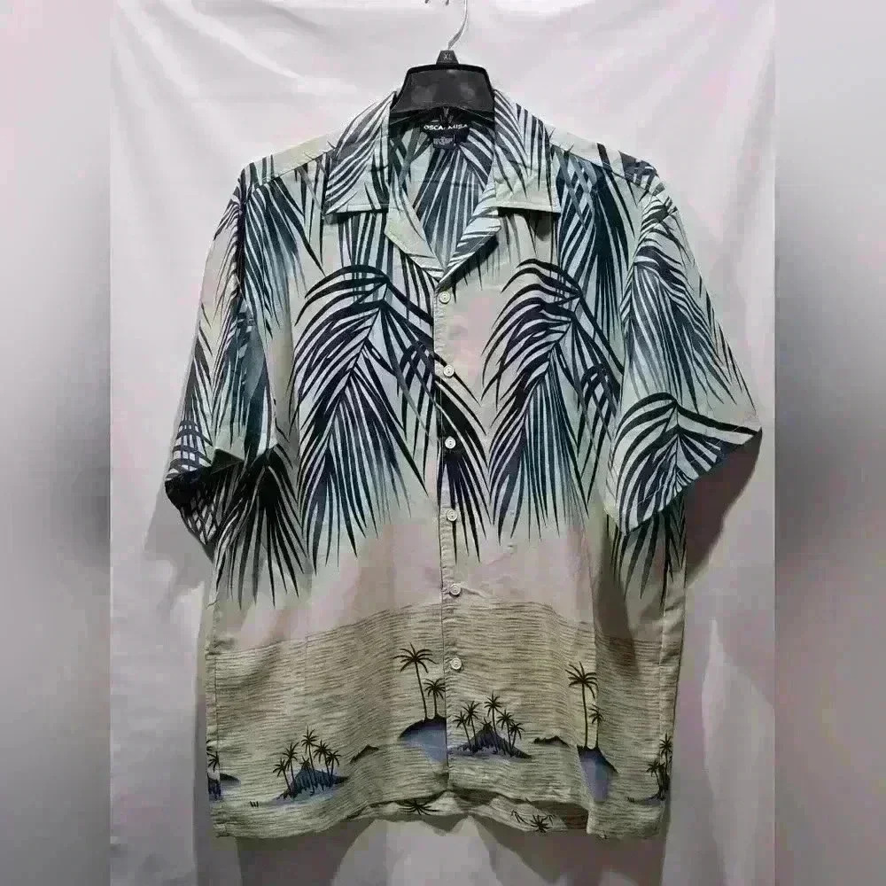 Oscar misa Hawaiian button up shirt gently used size XL